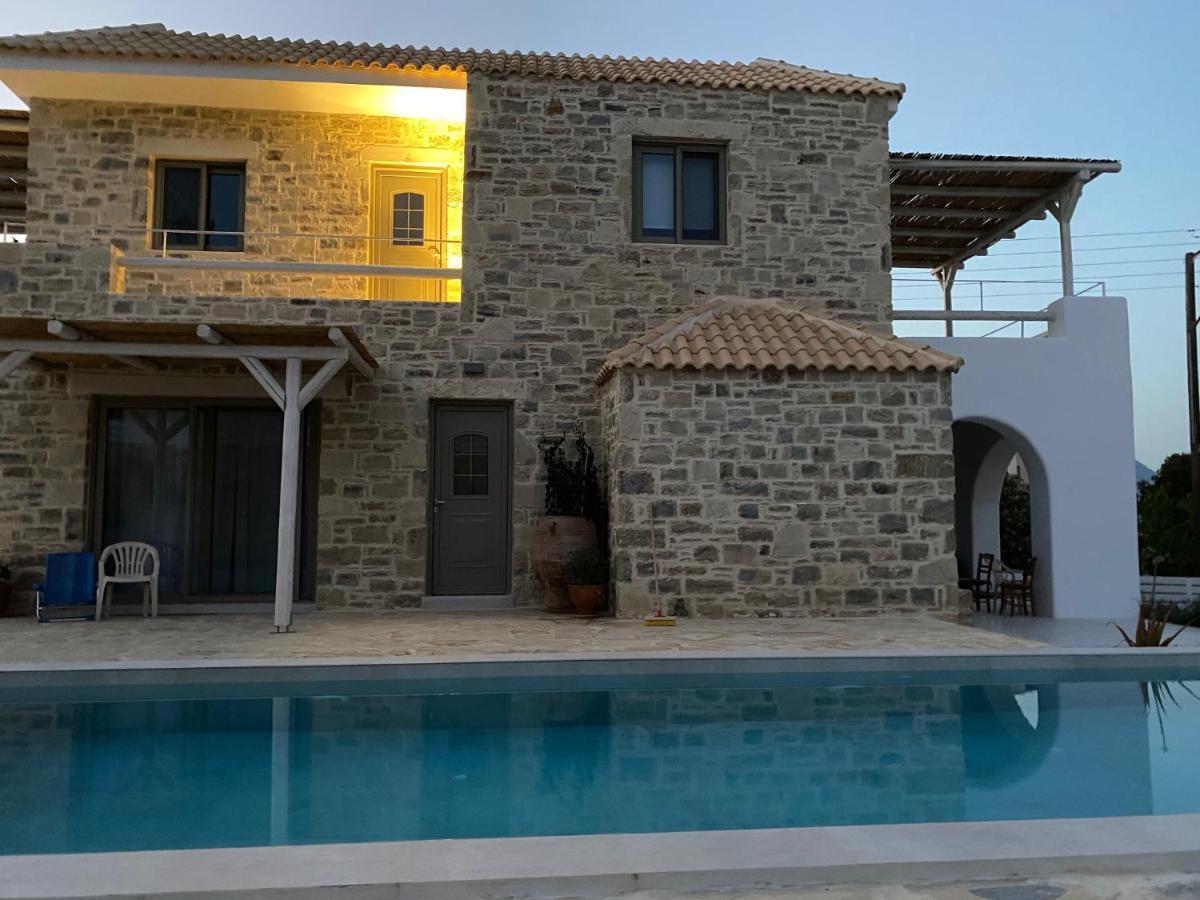 Laini Luxury Suites Pombia Kültér fotó