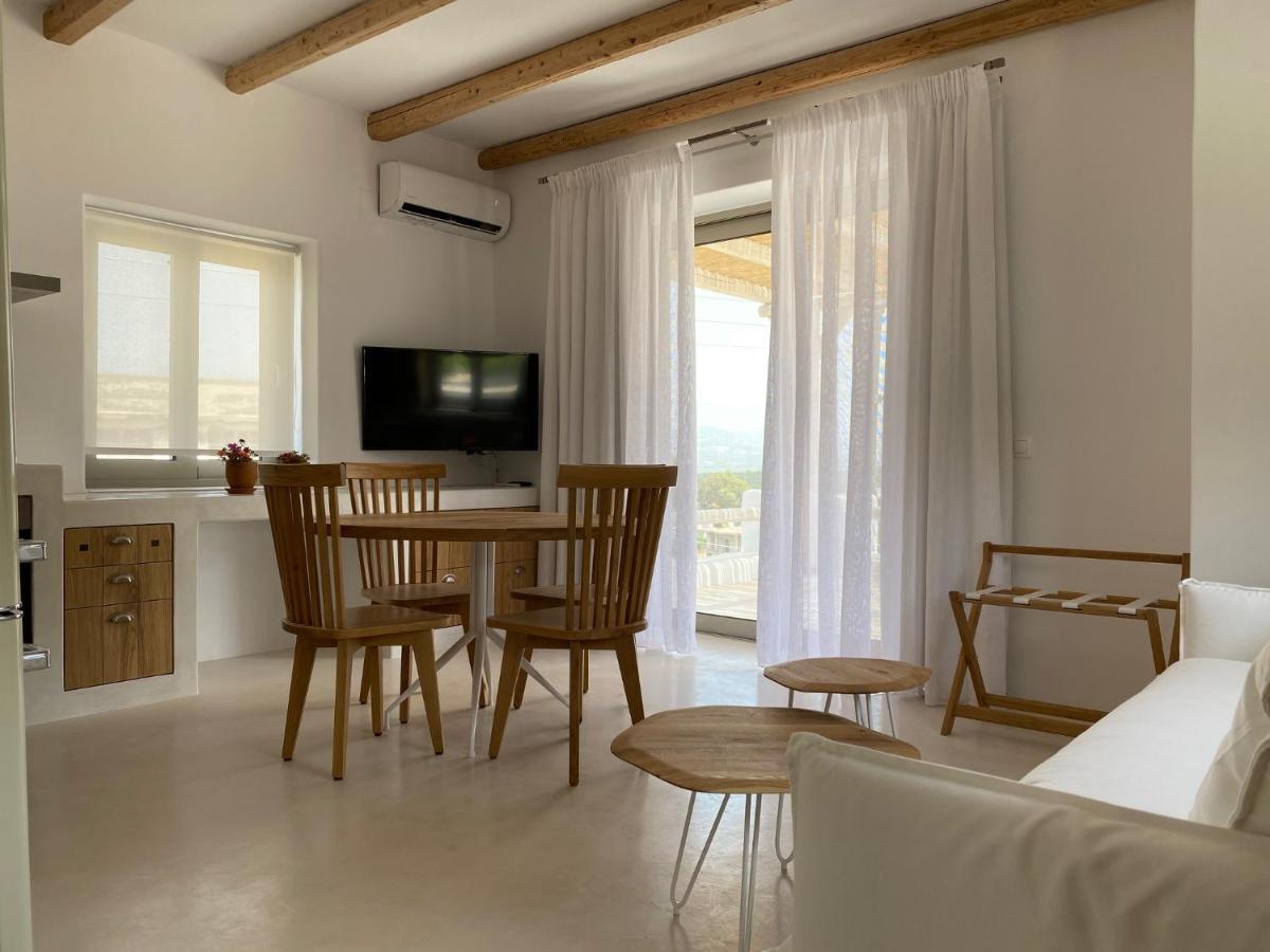 Laini Luxury Suites Pombia Kültér fotó