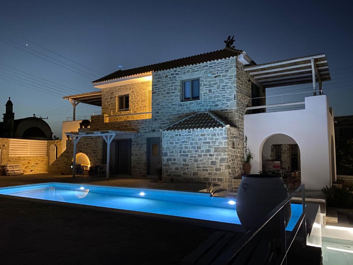 Laini Luxury Suites Pombia Kültér fotó